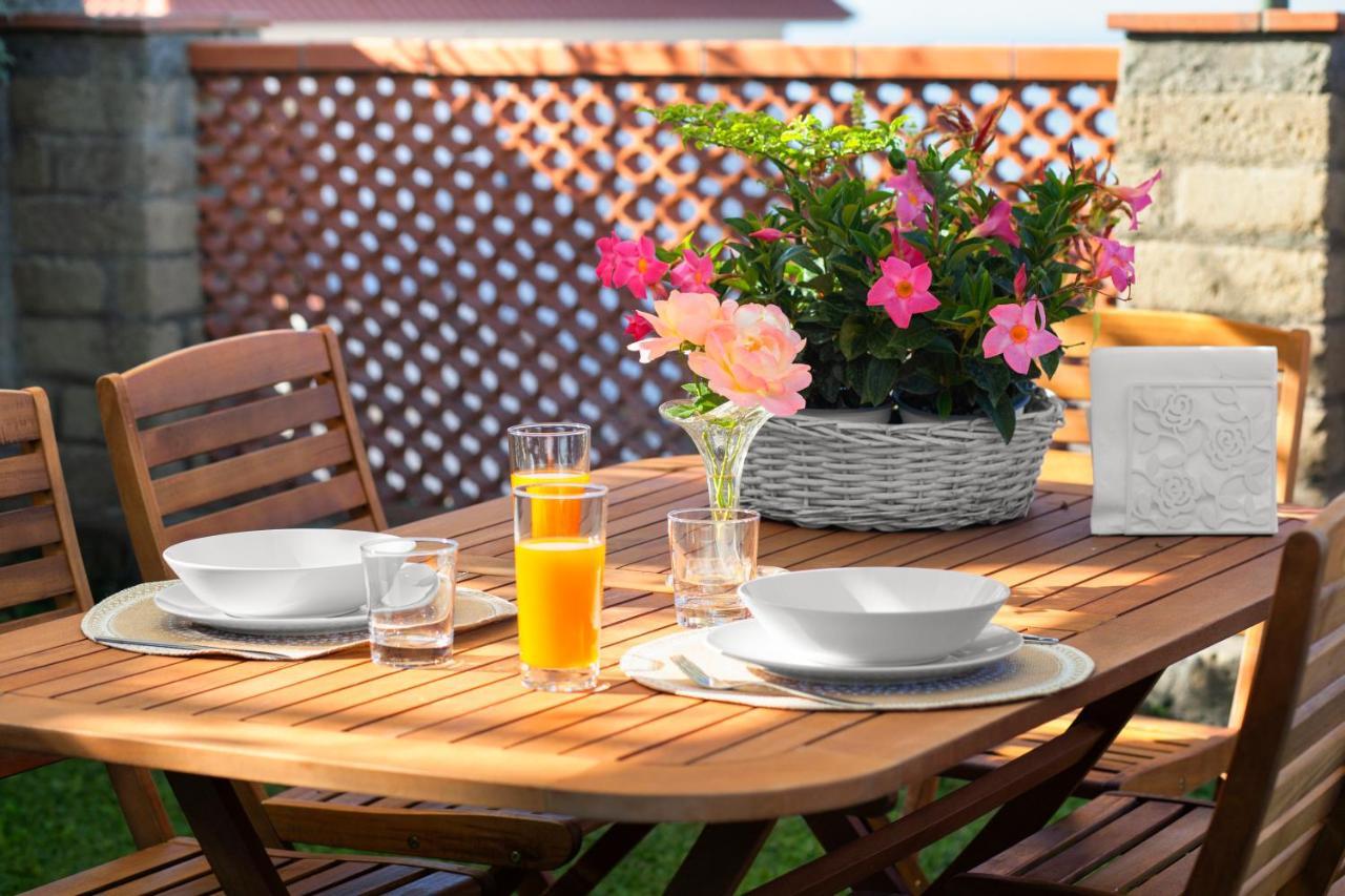 Shanti Home - Restaurant Di Aversano Salvatore ソレント エクステリア 写真