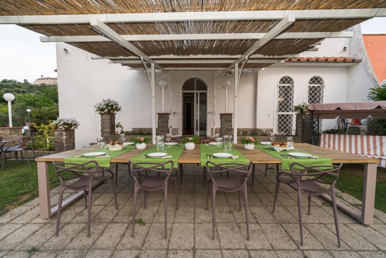 Shanti Home - Restaurant Di Aversano Salvatore ソレント エクステリア 写真