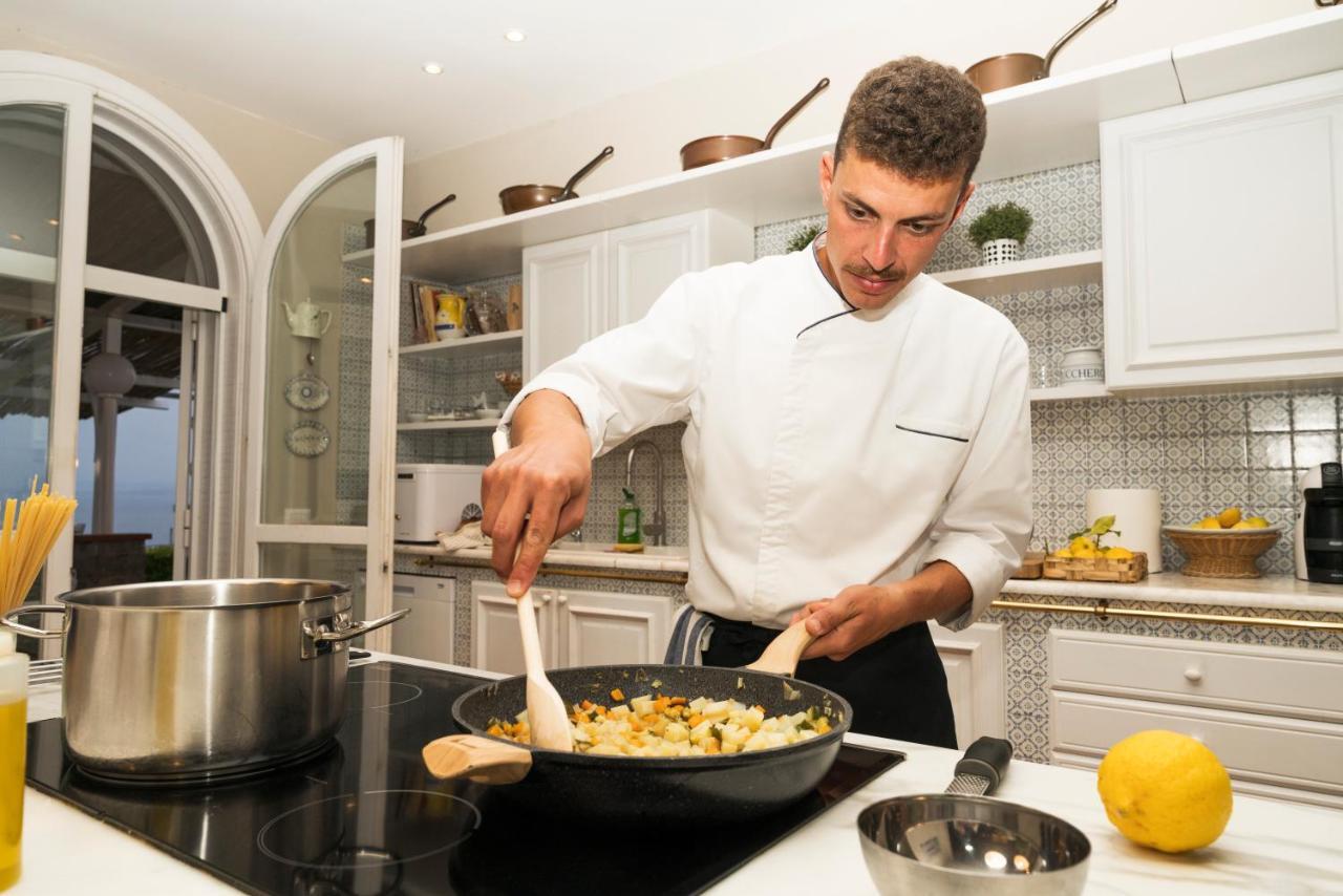 Shanti Home - Restaurant Di Aversano Salvatore ソレント エクステリア 写真